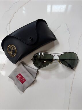 Men’s Ray Ban Aviator Sunglasses